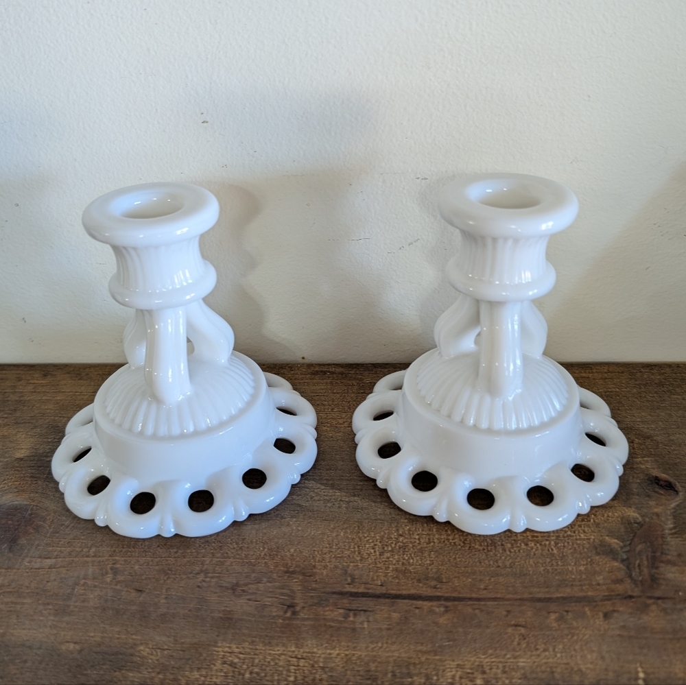VTG Westmoreland Doric Pattern Milk Glass Candleholders Reversible Mini Compotes